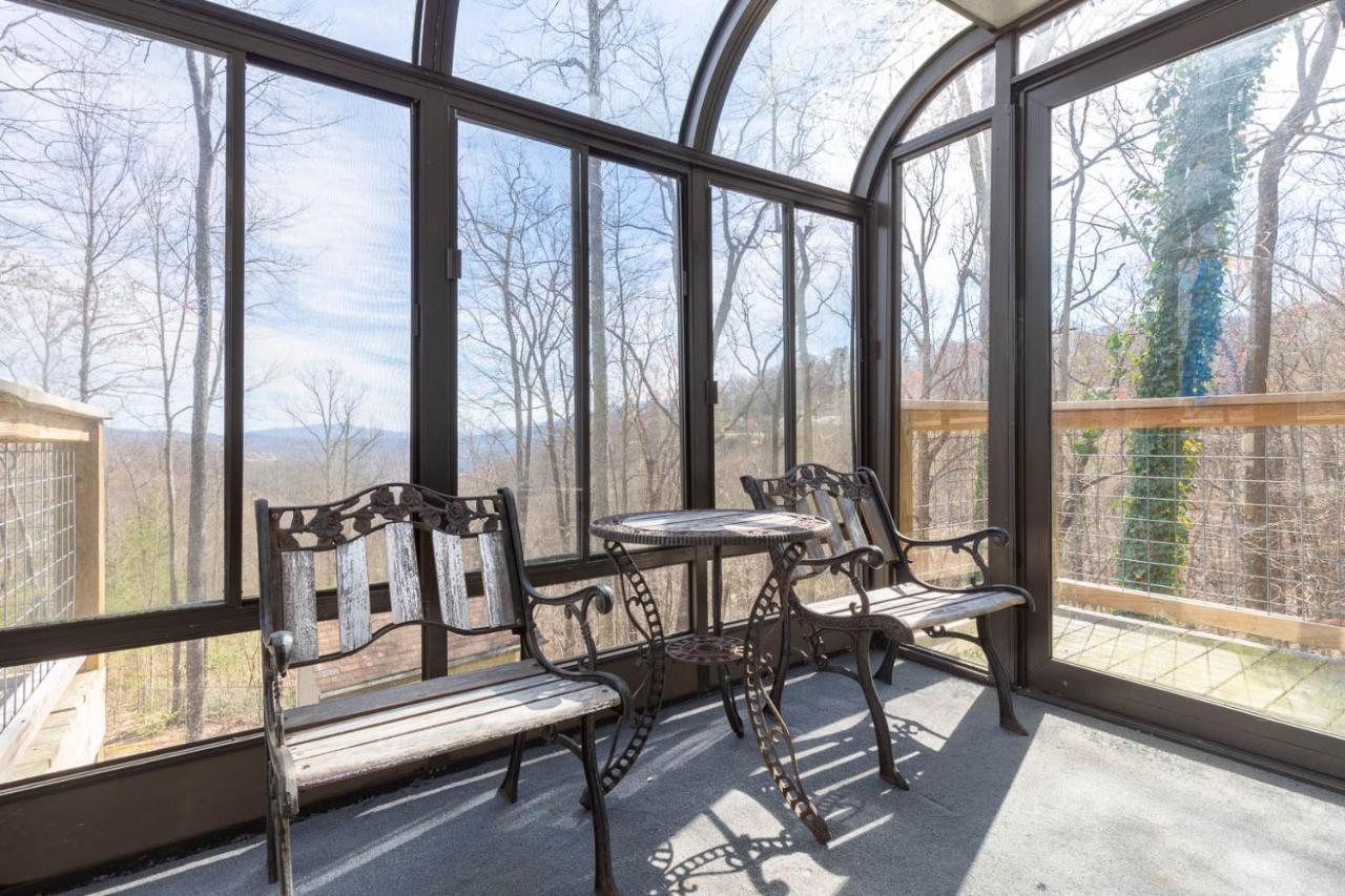 Bear View Chalet, 3 Bedroom, Pool, Pets, Arcades, Wifi, Hot Tub, Sleeps 12 Gatlinburg Eksteriør billede
