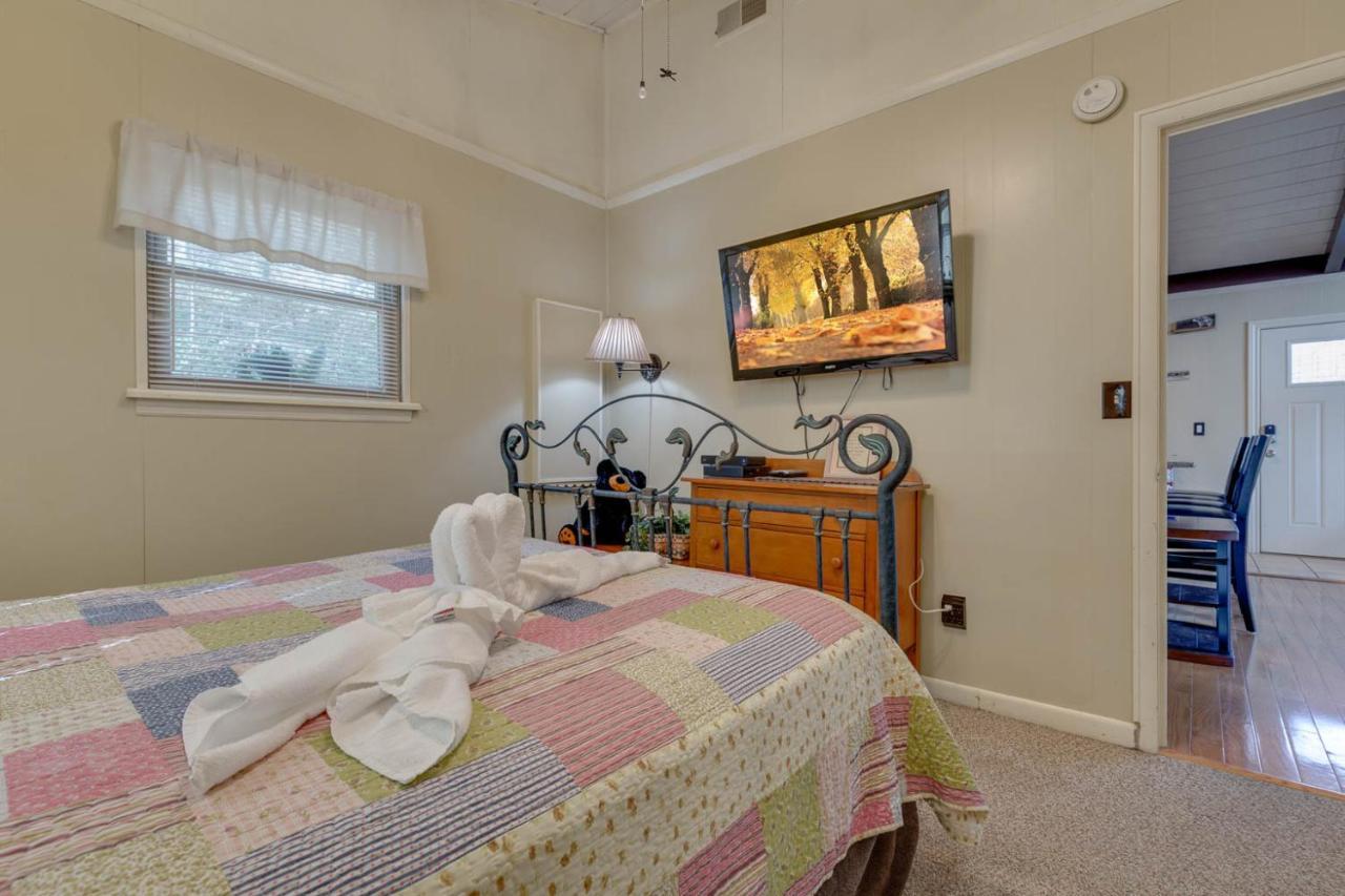 Bear View Chalet, 3 Bedroom, Pool, Pets, Arcades, Wifi, Hot Tub, Sleeps 12 Gatlinburg Eksteriør billede