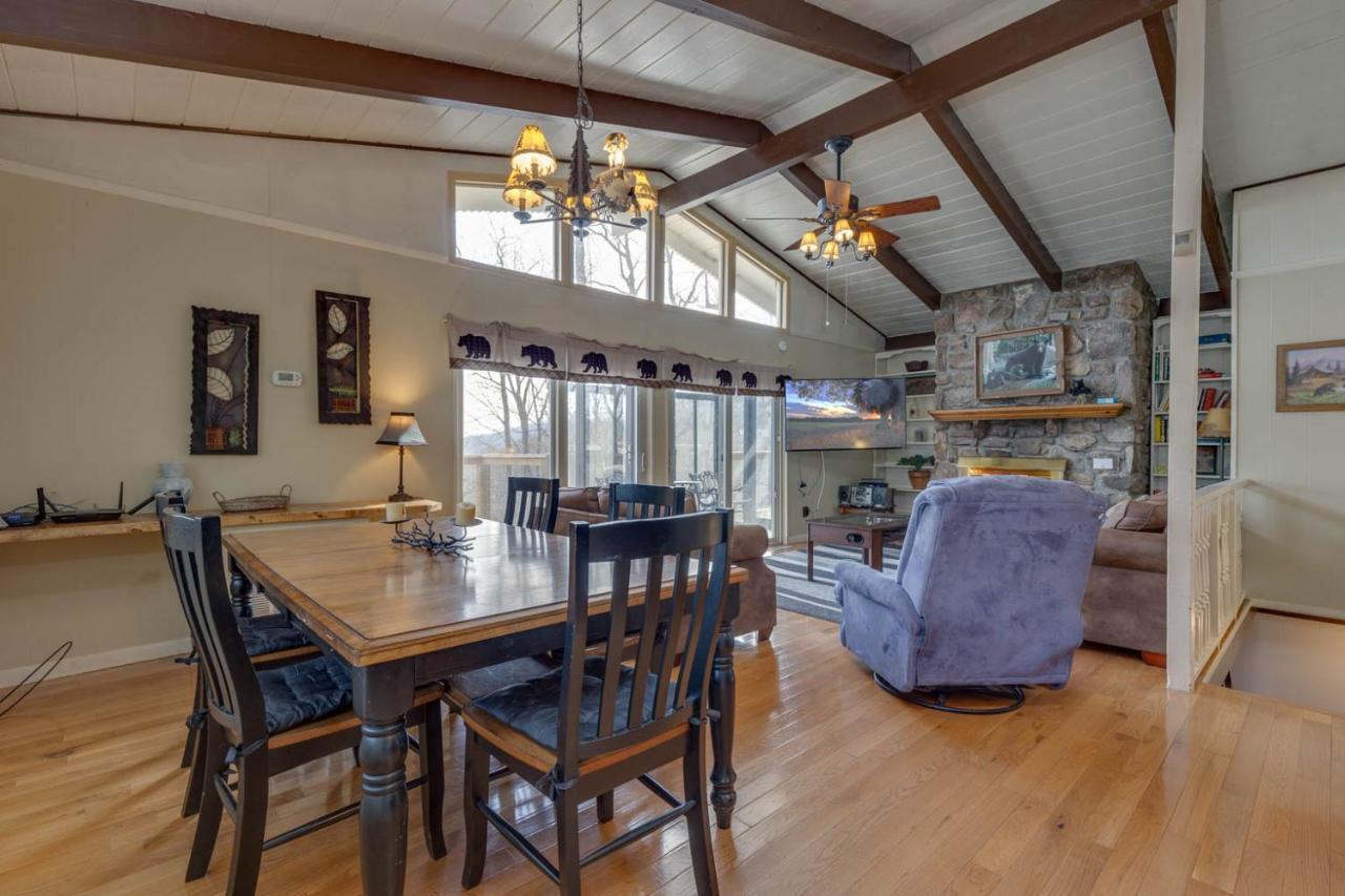 Bear View Chalet, 3 Bedroom, Pool, Pets, Arcades, Wifi, Hot Tub, Sleeps 12 Gatlinburg Eksteriør billede