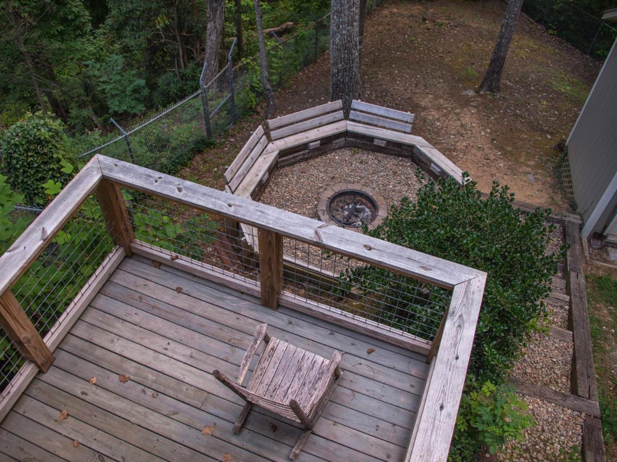 Bear View Chalet, 3 Bedroom, Pool, Pets, Arcades, Wifi, Hot Tub, Sleeps 12 Gatlinburg Eksteriør billede